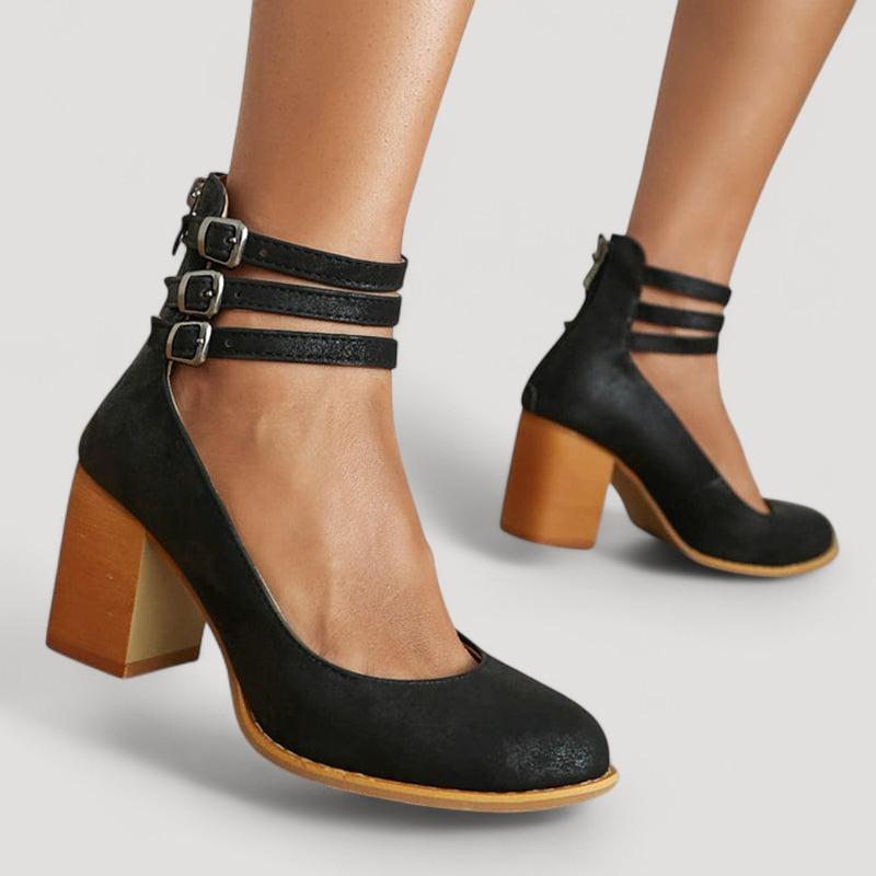 Casilda | Liukkaat sandaalit nilkkaremmeillä ja paksulla pohjalla