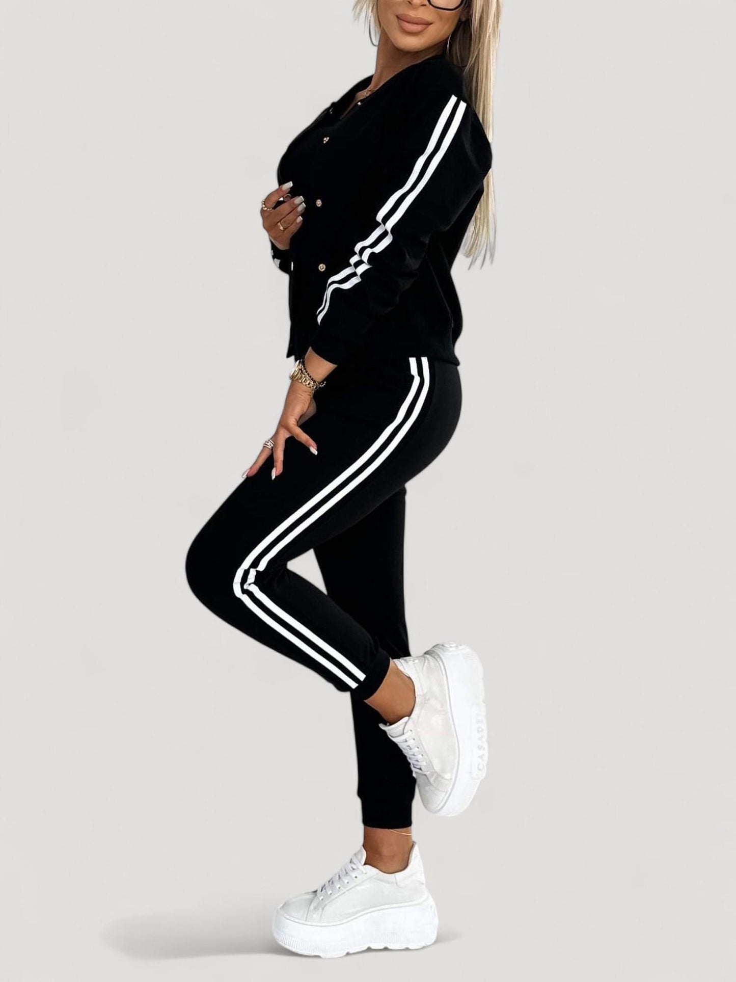 Yasmine - Baseballtakki ja 3-osainen Housusetti