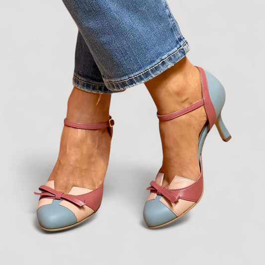 Bellarosa | Värikkäät sandaalit soljilla ja remmeillä, pyöreällä kärjellä