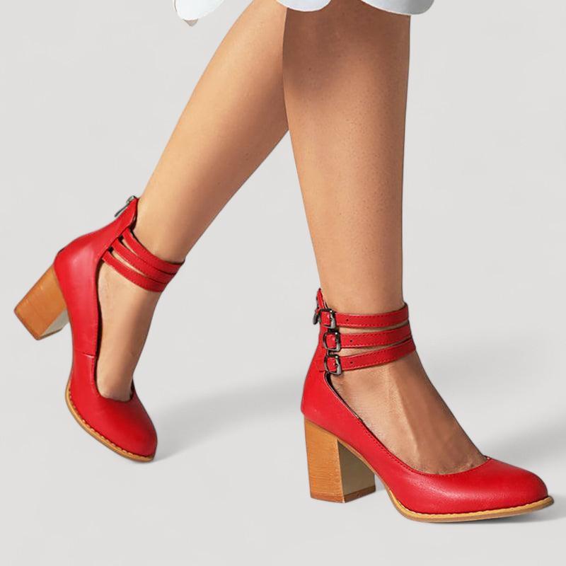 Casilda | Liukkaat sandaalit nilkkaremmeillä ja paksulla pohjalla