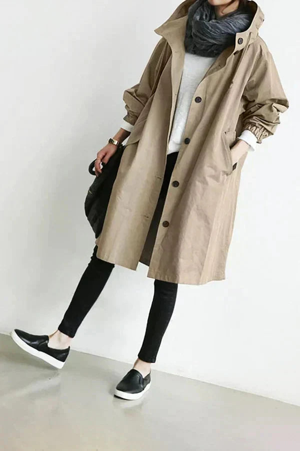 Dorothee | Trench-Coat Tyylillä