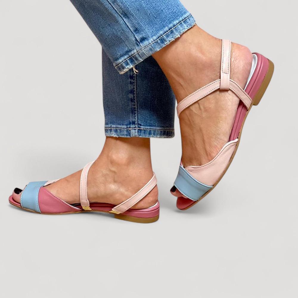 Roselina | Asymmetriset vaaleanpunaiset sandaalit värilohko-tyylillä