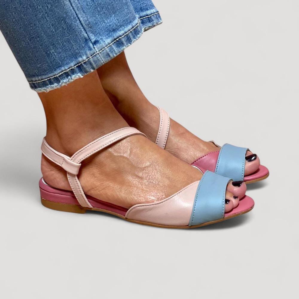 Roselina | Asymmetriset vaaleanpunaiset sandaalit värilohko-tyylillä