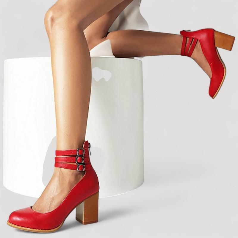 Casilda | Liukkaat sandaalit nilkkaremmeillä ja paksulla pohjalla