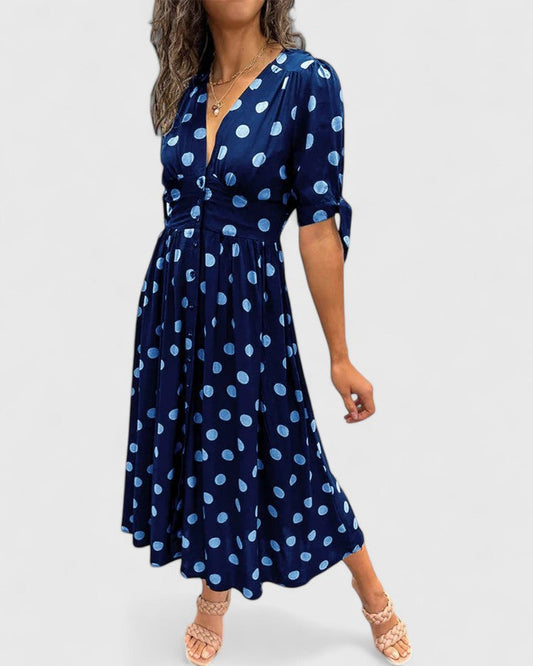 Colette | Tyylikäs Pilkkumekko