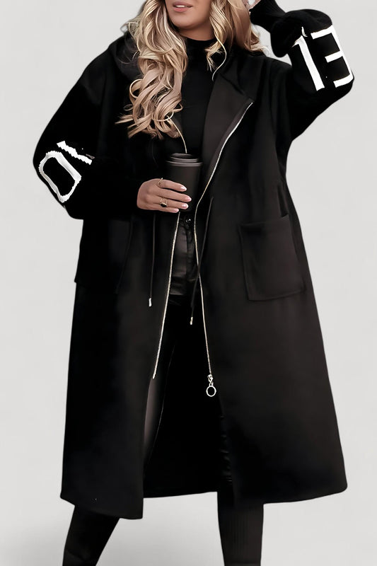 Lysanne - Pitkä Takki Huoodilla ja Taskuilla