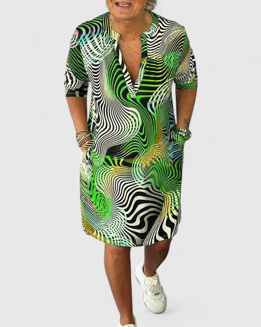 Helinae™ | Tyylikäs V-pääntie Mekko