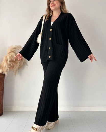 LARIANA - Kaksiosainen rento neuleasu