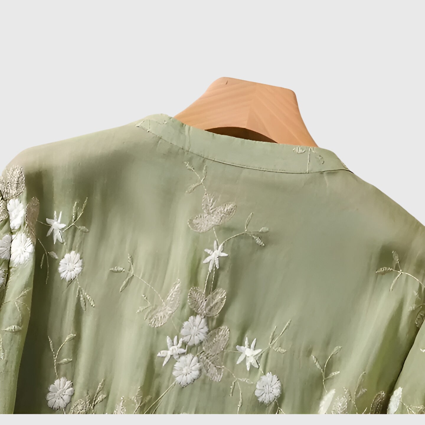Nellie™ | Elegantti Paita Kirjotuilla Kukkasilla
