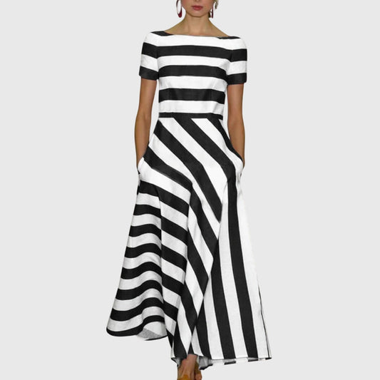 Carly™ - Raidallinen Mekko