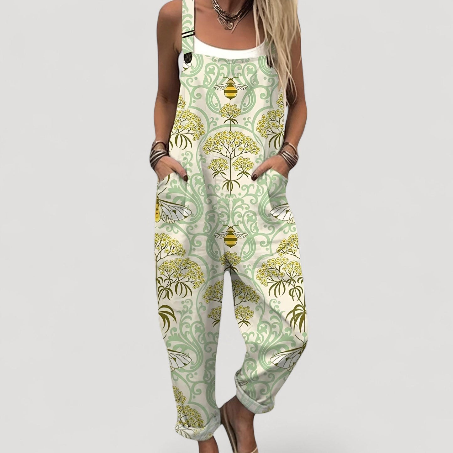 Aukje™ | Elegantti Haalarimalli Rennolla Leikkauksella Rentoon Tyyliin