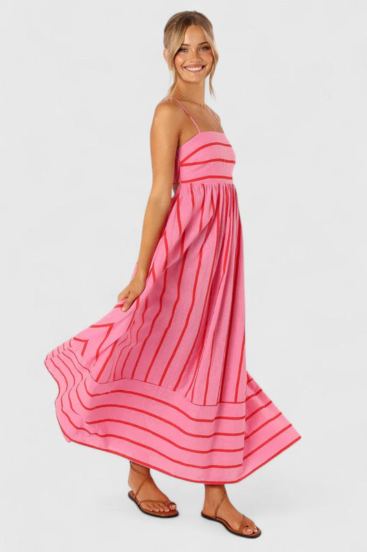 Ilyanthe | Elegantti Maxi Mekko