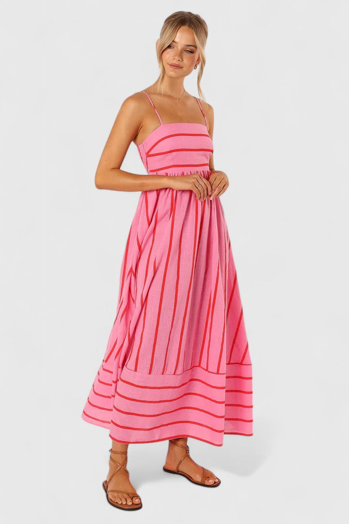Ilyanthe | Elegantti Maxi Mekko