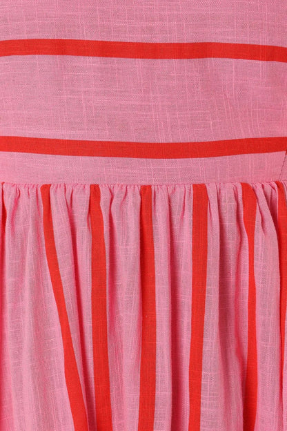 Ilyanthe | Elegantti Maxi Mekko