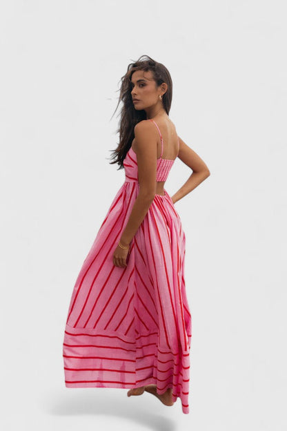 Ilyanthe | Elegantti Maxi Mekko