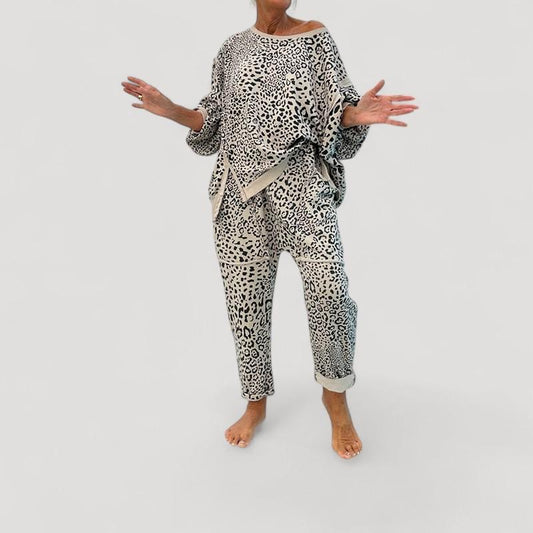 Leenora - Kaksi Osaa Leopardi Printillä